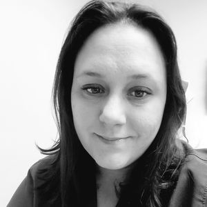 Meet your Posher, Chrystal